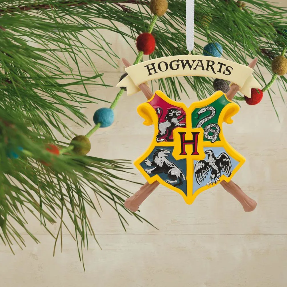 Harry Potter Hogwarts Crest Hanging Resin Ornament Extra Image 2