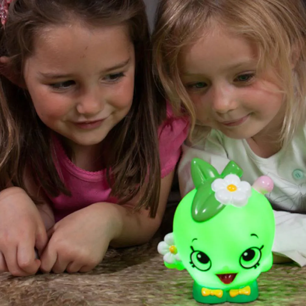 Shopkins Apple Blossom Colour Changing Illumi-mate Light Extra Image 1