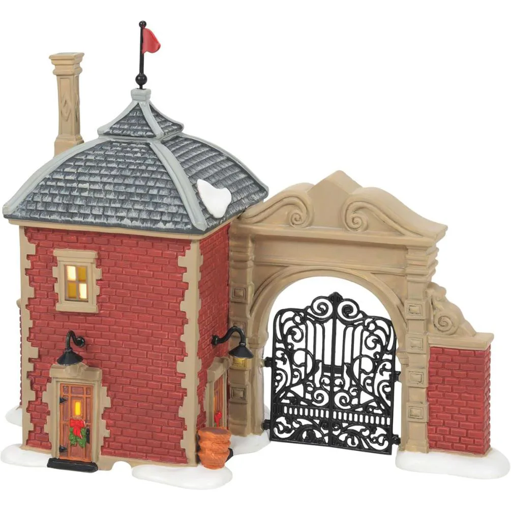 Dickens Village Market Gate Light Up Figurine Extra Image 1