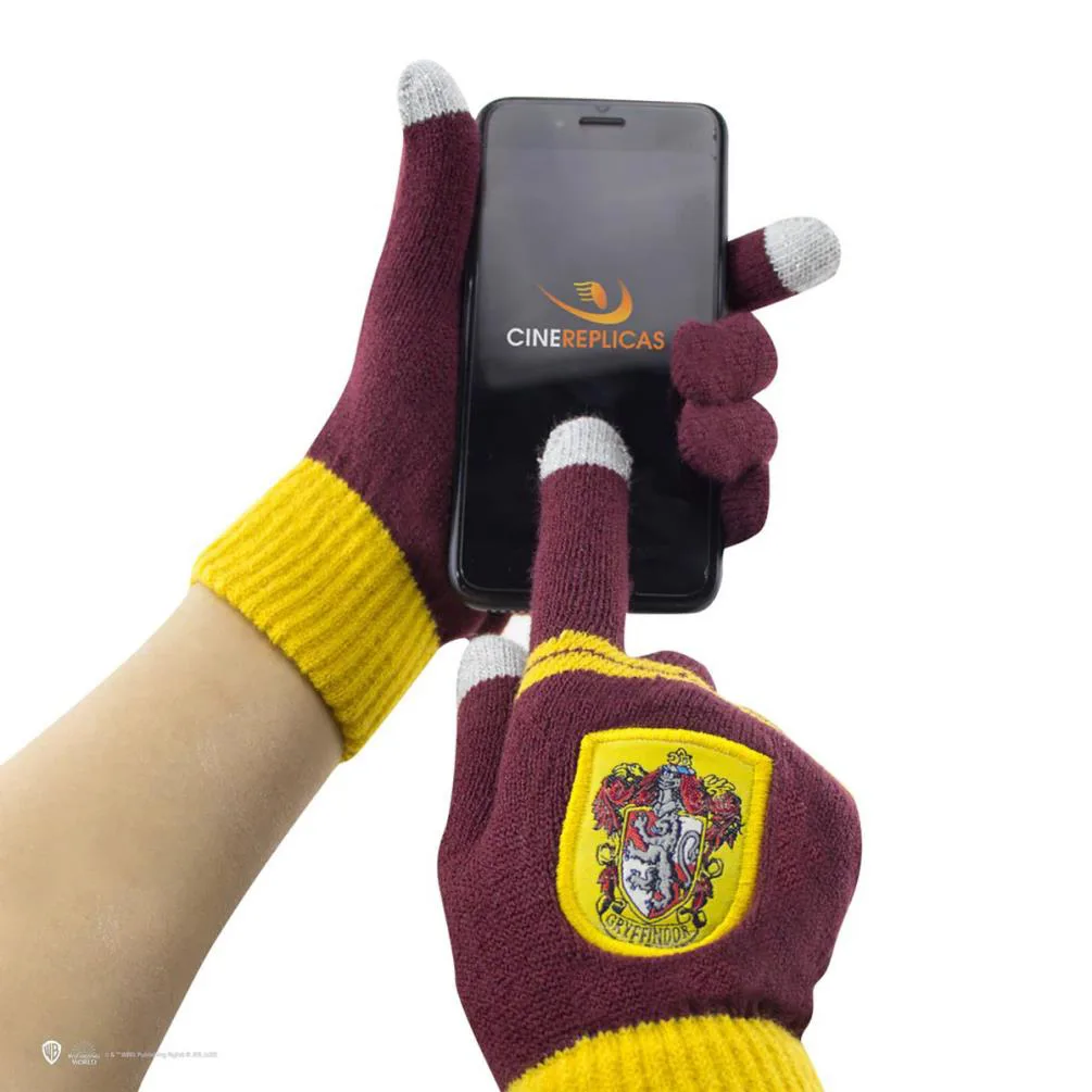 Harry Potter Kids Gryffindor Gloves & Beanie Set Extra Image 3