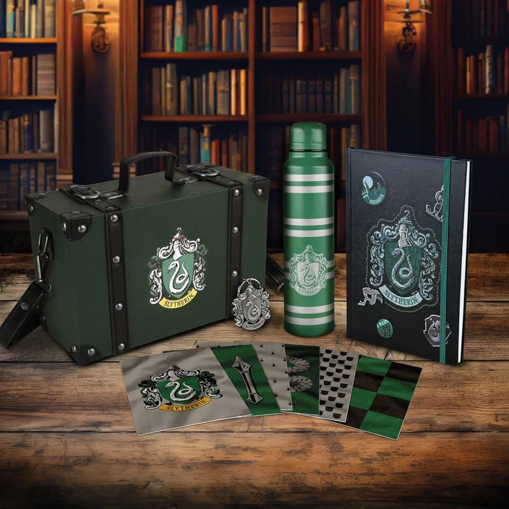 Harry Potter Slytherin Crest Premium Gift Set Extra Image 2